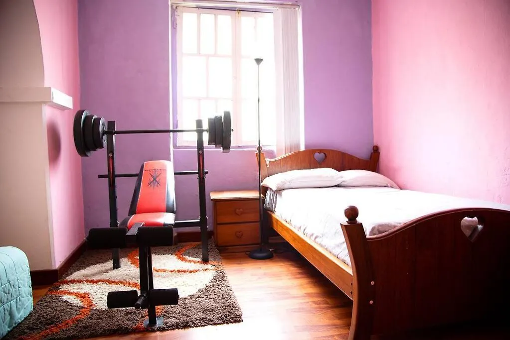 Spacious 3 Bedroom Apartment Old Town 基多